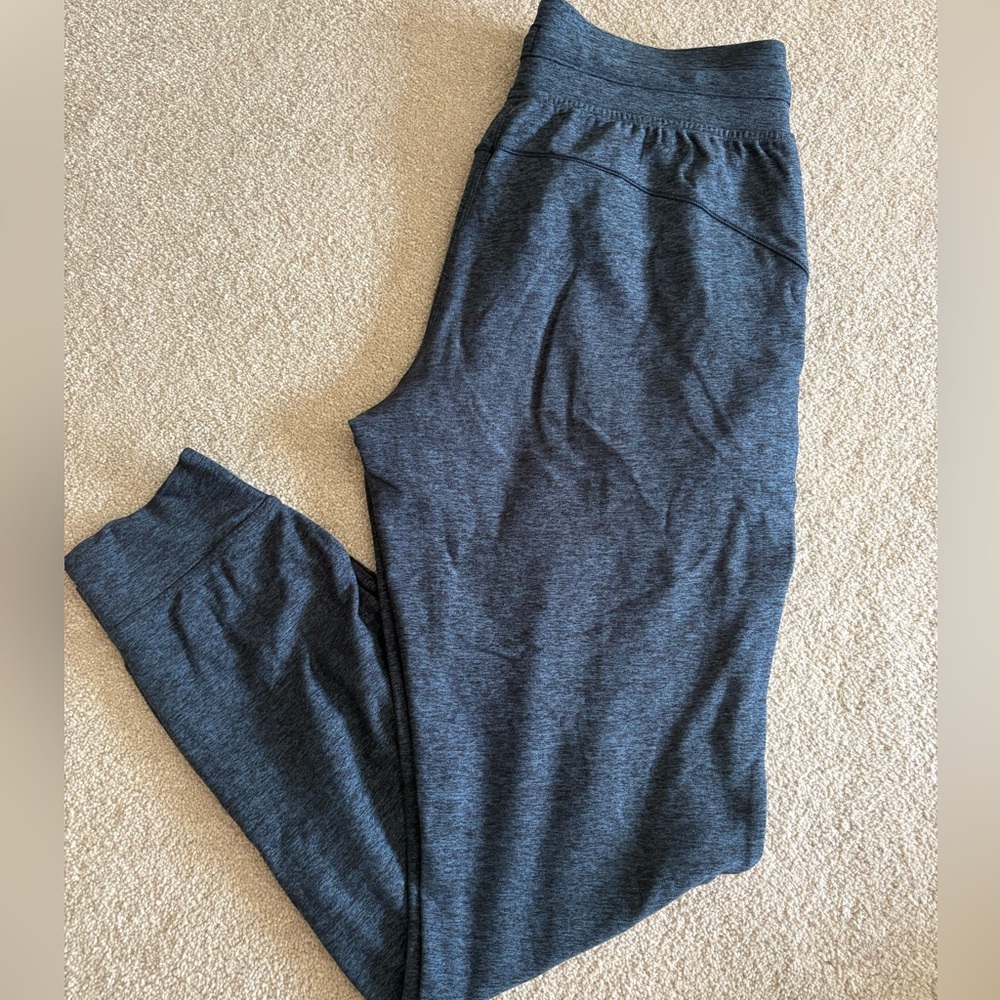 Lululemon ready to rulu jogger size 6 NWOT